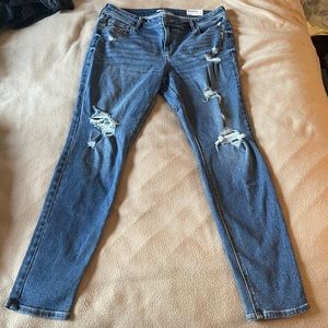 Old navy rockstar jeans nwt